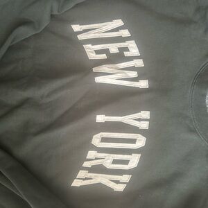 Brandy Melville/John GATT New York Graphic Sweatshirt- gentle wear/ OS